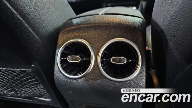 Mercedes-Benz GLB-Class GLB-класс X247 — Фото автомобиля 30