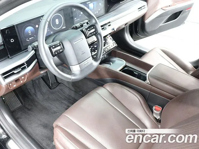 Hyundai Grandeur GN7 — Фото автомобиля 16