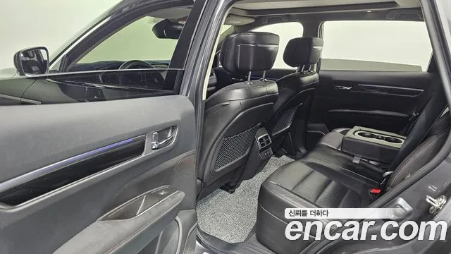 Renault-KoreaSamsung QM6 Новый QM6 2.0 GDe Première 2WD — Фото автомобиля 11