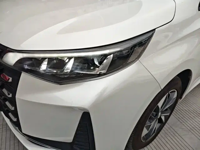 GAC Trumpchi M6 — Фото автомобиля 22