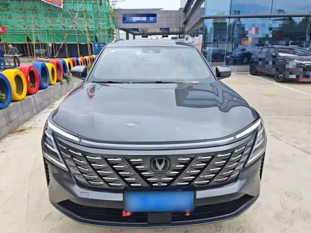 Changan CS75 Plus — Фото автомобиля 2