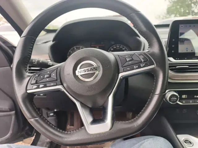 Nissan Teana — Фото автомобиля 10
