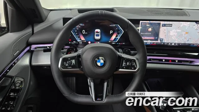 BMW 5-Series 5 серия (G60) 530i xDrive M Sport — Фото автомобиля 11