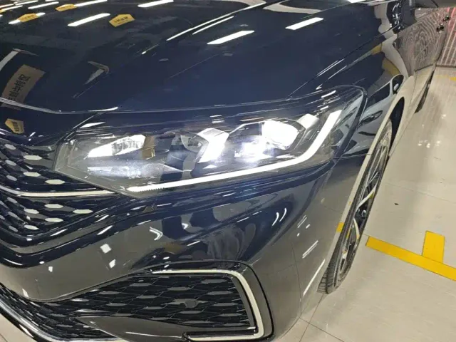 Volkswagen Passat — Фото автомобиля 23