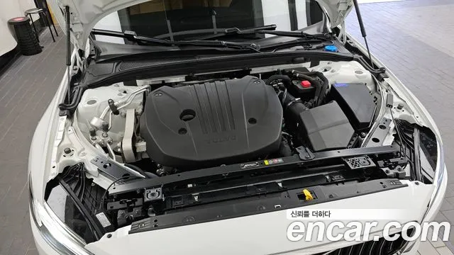 Вольво S60 S60 третьего поколения B5 Ultimate Bright — Фото автомобиля 5