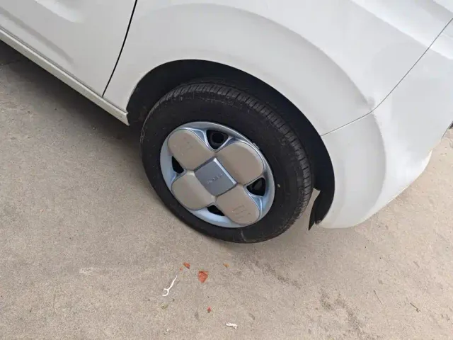 Geely Panda — Фото автомобиля 6