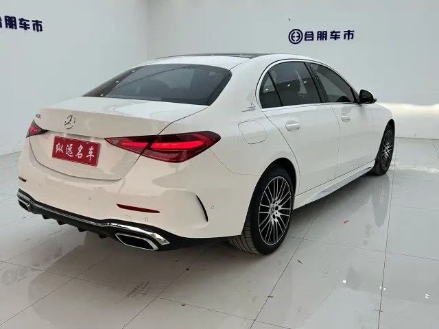 Mercedes-Benz C-Class — Фото автомобиля 19