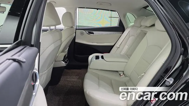 Hyundai Grandeur (New) Hybrid — Фото автомобиля 18
