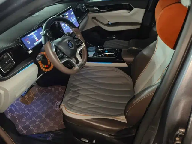 BYD Qin PLUS — Фото автомобиля 9