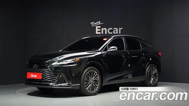 Фотография автомобиля — Lexus RX