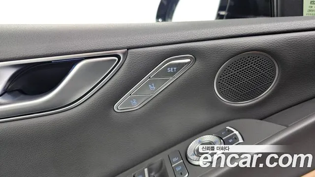 Genesis G80 Бензин 2.5 турбо AWD — Фото автомобиля 27