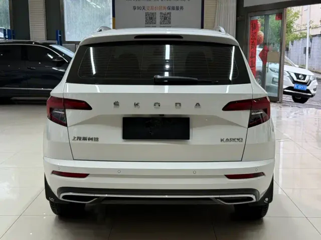 Skoda Karoq — Фото автомобиля 5