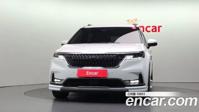 Kia Carnival 4th Gen — Фото автомобиля 3
