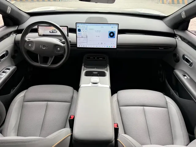 Changan Qiyuan A06 — Фото автомобиля 7