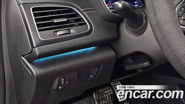 Renault Korea SM6 New — Фото автомобиля 18