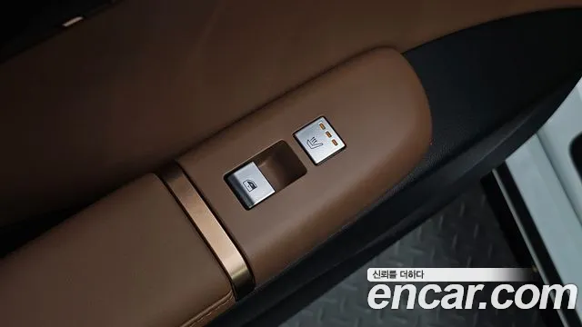 Hyundai Grandeur GN7 — Фото автомобиля 26