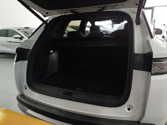 BYD Song L DM-i — Фото автомобиля 18