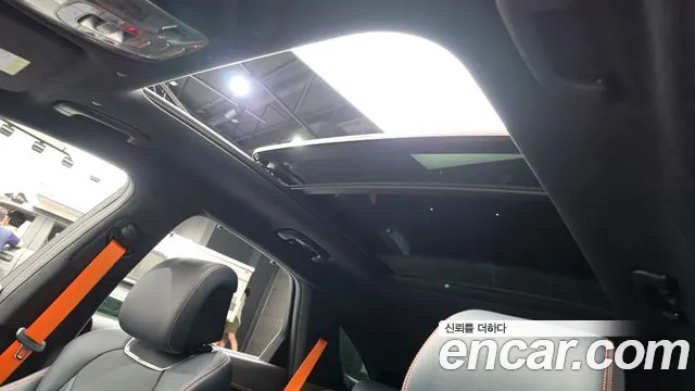 Genesis GV70 — Фото автомобиля 21