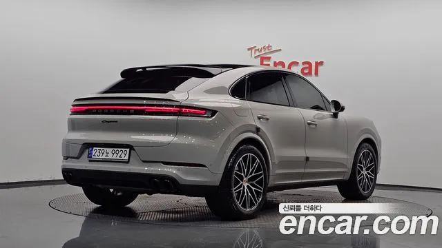 Фотография автомобиля — Porsche Cayenne PO536