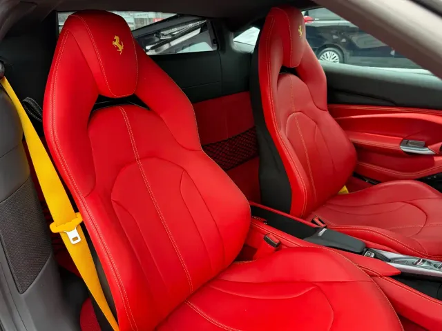 Ferrari F8 — Фото автомобиля 12