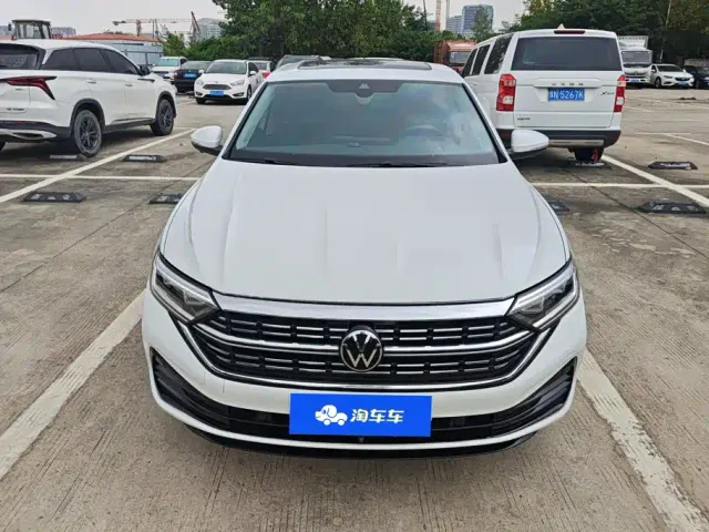 Volkswagen Sagitar — Фото автомобиля 2
