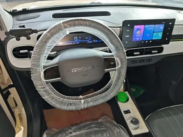 Geely Panda — Фото автомобиля 10