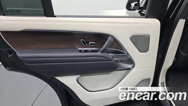 Land Rover Range Rover — Фото автомобиля 6