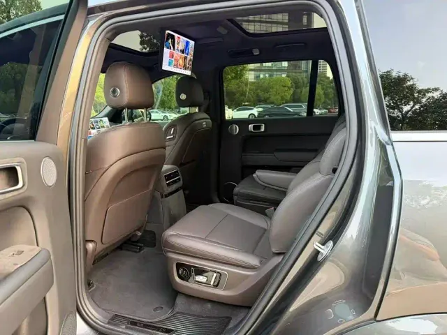Li Auto L9 — Фото автомобиля 4