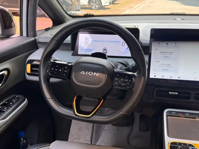 GAC Aion Y — Фото автомобиля 6