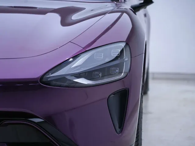 Xiaomi SU7 — Фото автомобиля 8