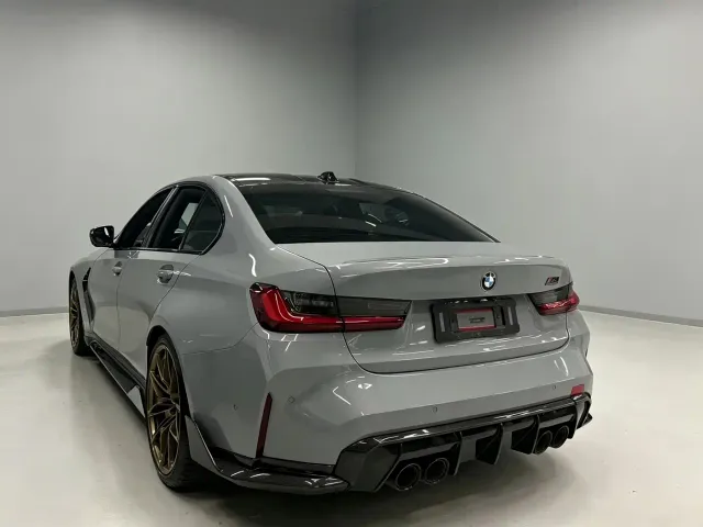 BMW M3 — Фото автомобиля 3