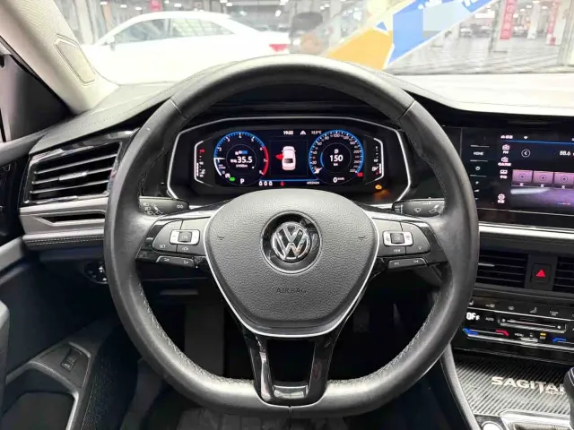 Volkswagen Sagitar — Фото автомобиля 7