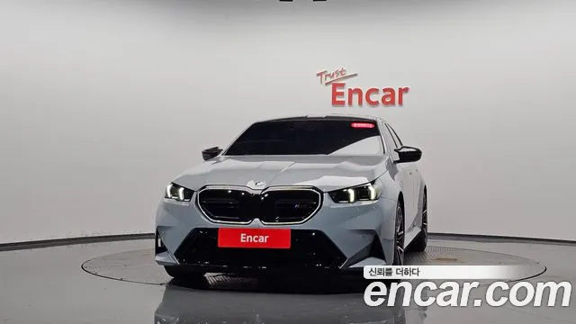 BMW M5 G90 — Фото автомобиля 3