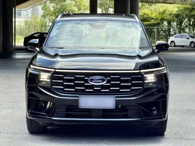 Ford Edge — Фото автомобиля 6