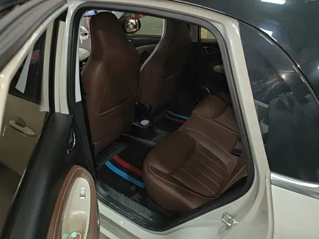 Wuling Bingo — Фото автомобиля 16