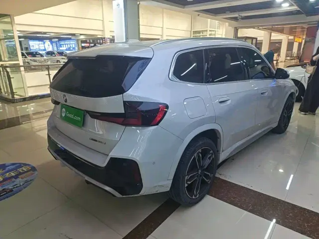 BMW X1 — Фото автомобиля 6