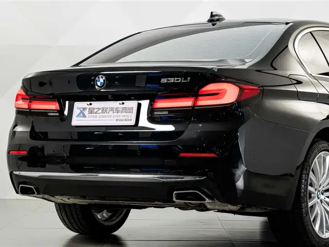 BMW 5 Series — Фото автомобиля 7