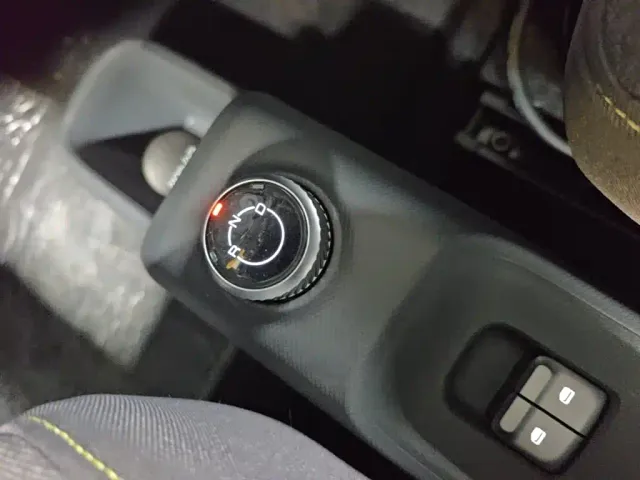 Wuling Zhiguang NEV — Фото автомобиля 13