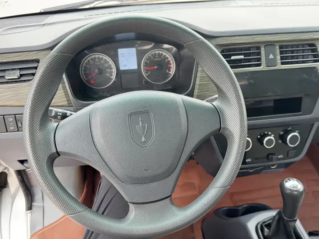 Jinbei T3 — Фото автомобиля 13