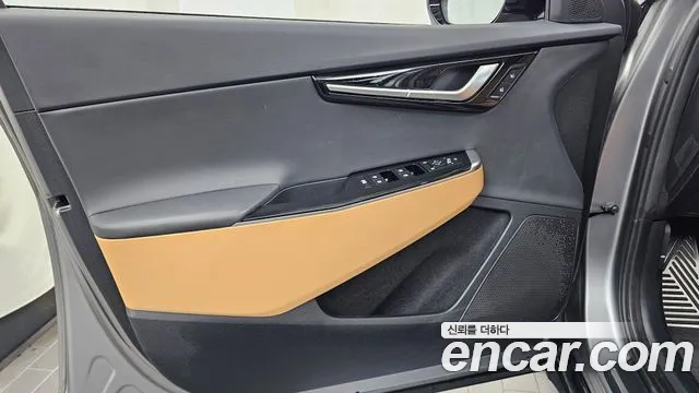 Kia EV6 — Фото автомобиля 13