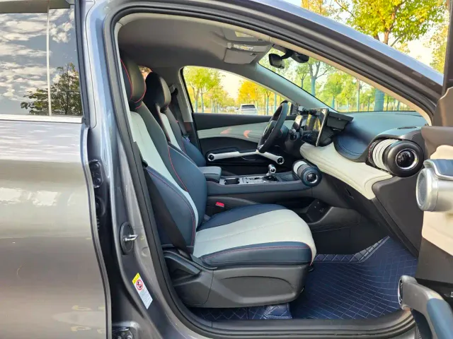 BYD Yuan PLUS — Фото автомобиля 12