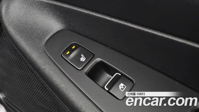 Hyundai Santafe Новый Santa Fe Дизель 2.2 2WD — Фото автомобиля 18