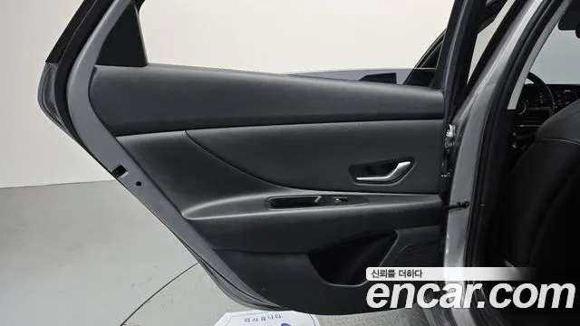 Hyundai AVANTE Новый Avante (CN7) — Фото автомобиля 25