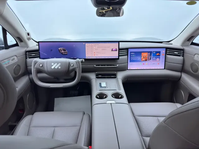 IM Motors LS6 — Фото автомобиля 17
