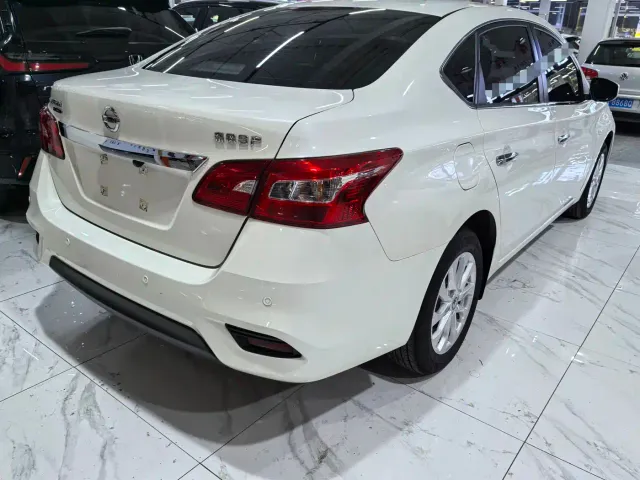 Nissan Sylphy — Фото автомобиля 6
