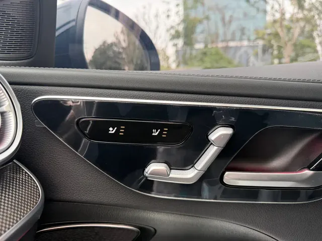 Mercedes-Benz C-Class — Фото автомобиля 21