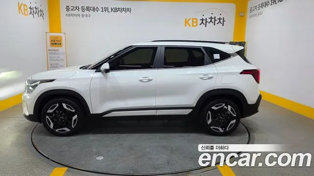 Kia Seltos Новый Seltos Бензин 2.0 2WD — Фото автомобиля 5