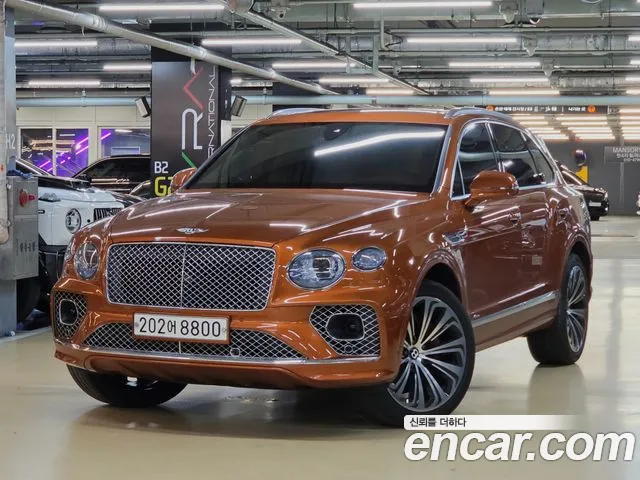 Bentley Bentayga — Фото автомобиля 4