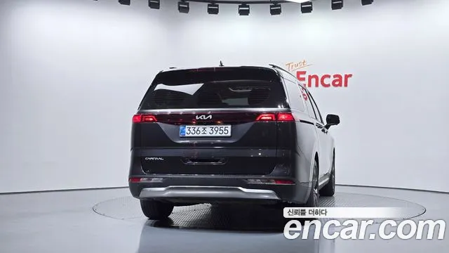 Kia Carnival 4th Gen — Фото автомобиля 4