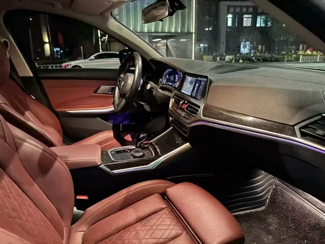 BMW 3 Series — Фото автомобиля 8